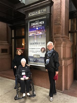 Lisa and Friends tour Carnegie Hall while Jim rehearses!